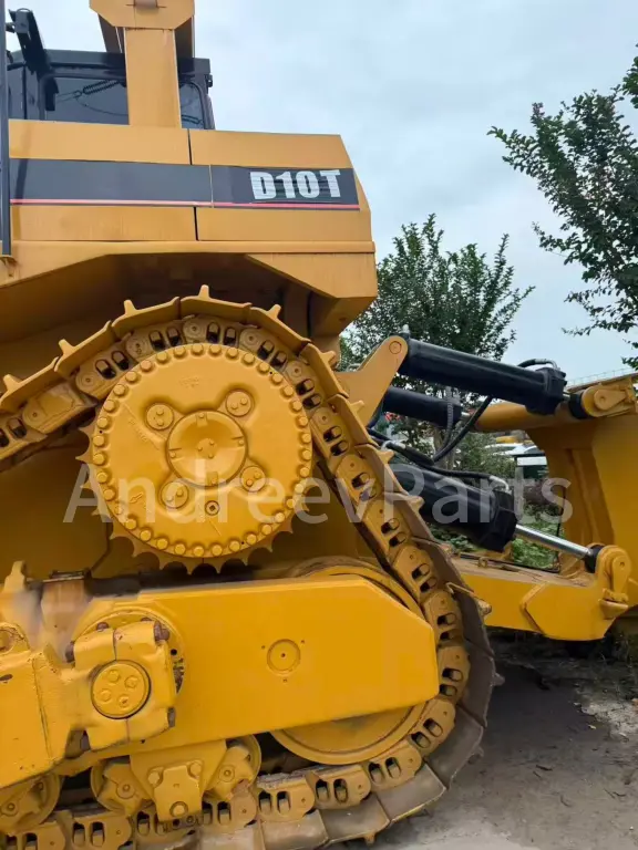 Бульдозер Caterpillar D10T