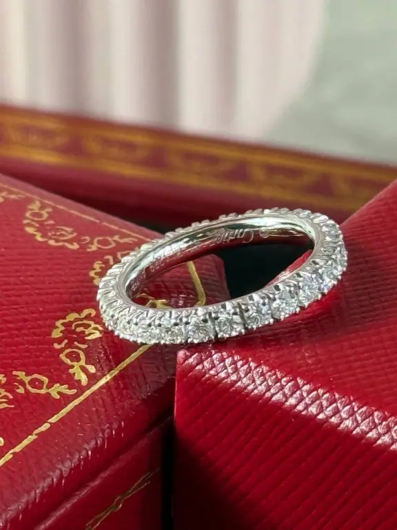 Кольцо Cartier женское