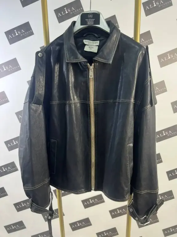 Женская куртка Bottega