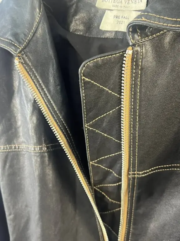 Женская куртка Bottega