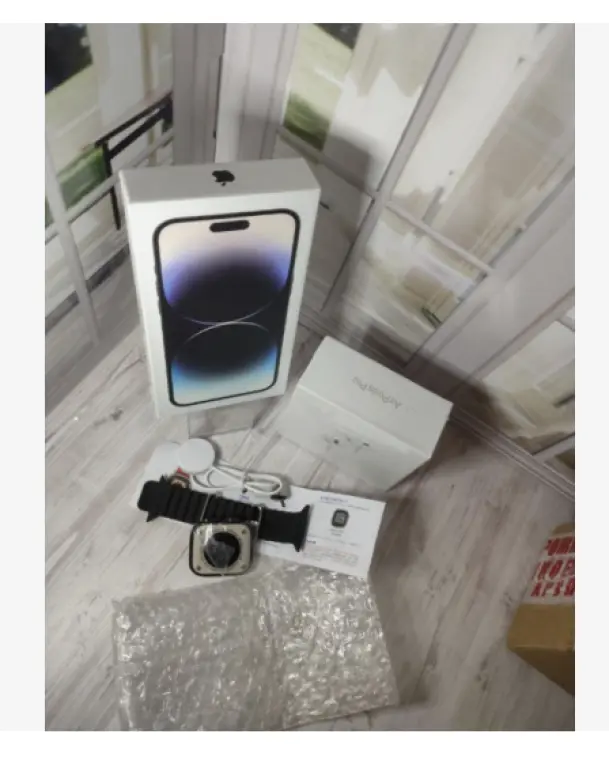 Смартфон 16 Pro Max Black Titanium на Android набор часы + наушники