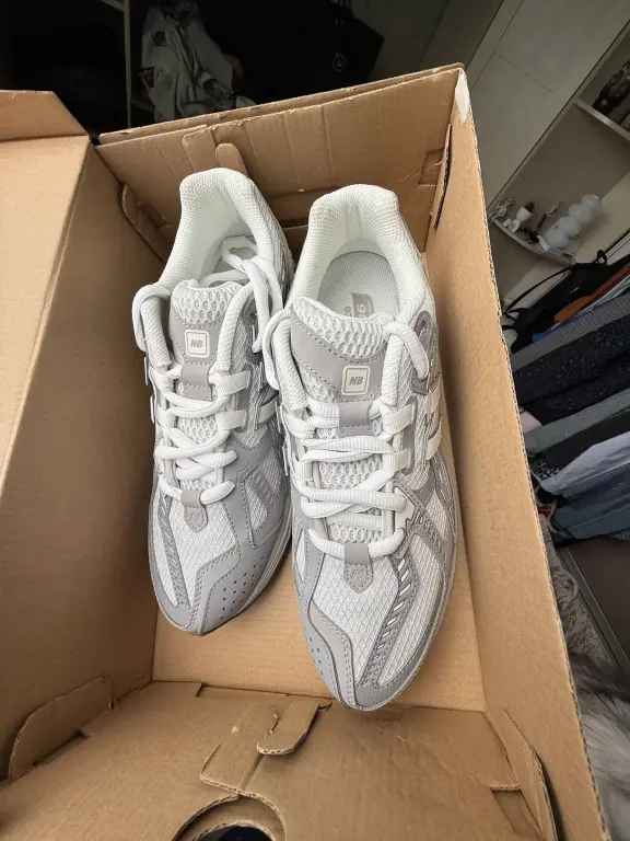 Кроссовки New Balance 1906 (Оригинал из Японии)