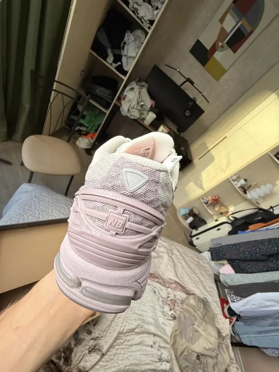 Кроссовки New Balance 1906W (Оригинал из Японии)