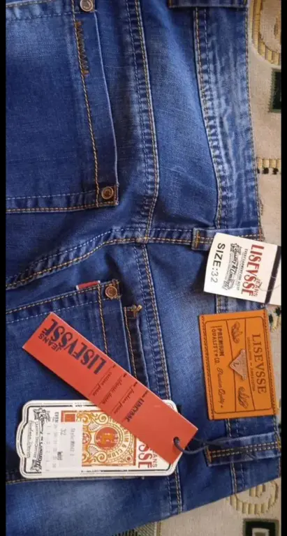 джинсы новые