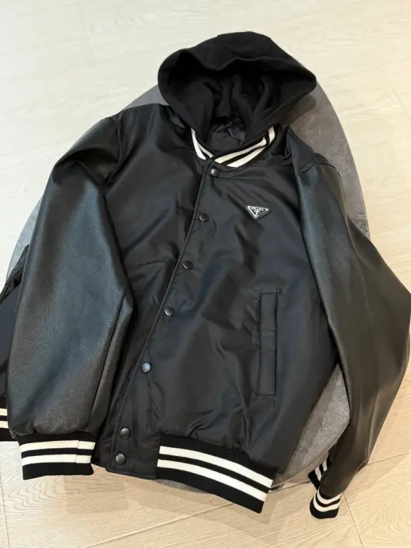 Куртка мужская Prada