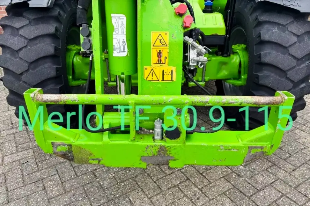 Продам телескопический погрузчик Merlo TF 30.9-115,
