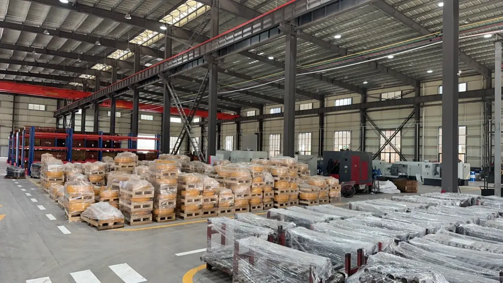 Каток опорный на Komatsu PC 4000 97077140