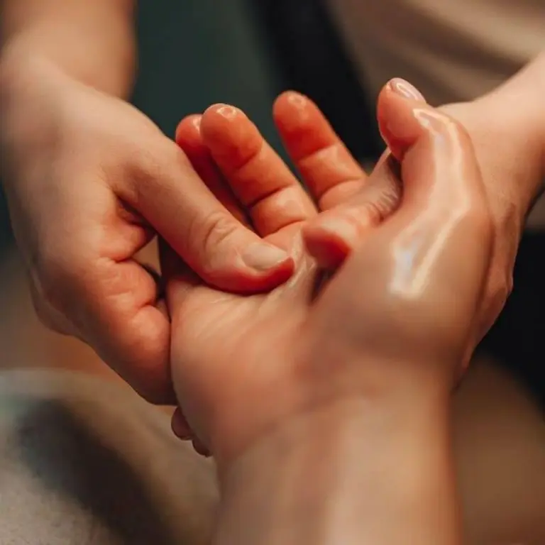 массаж профессиональный выезд на дом