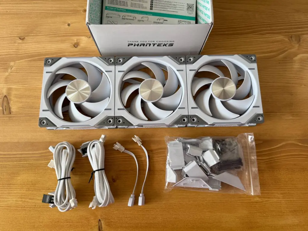 Вентиляторы Phanteks D30 120 White ARGB - Купить Комплект