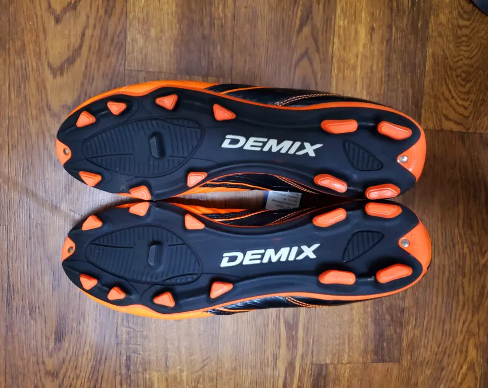 Бутсы Demix Triada FG