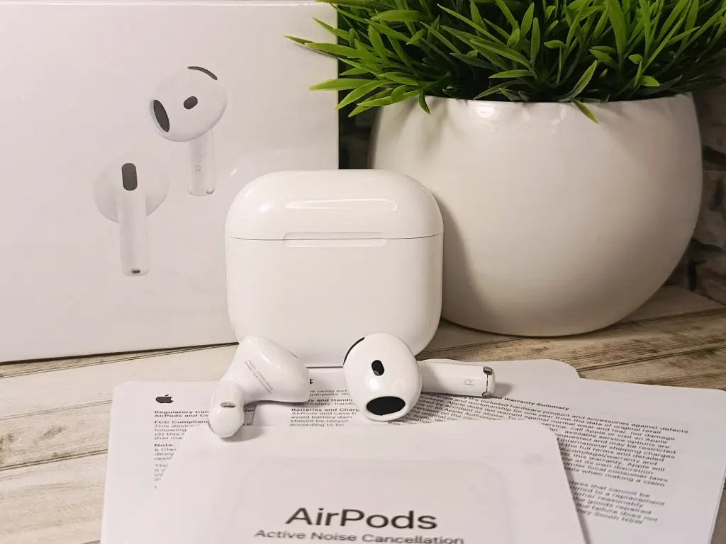AirPods 3 / 4 / pro 2