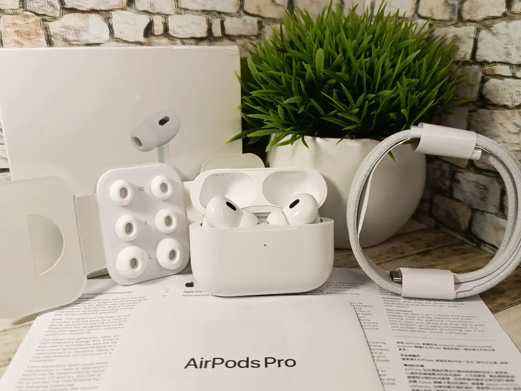 AirPods 3 / 4 / pro 2