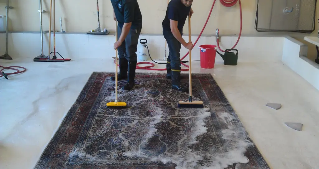 Чистка ковров с вывозом | Цена от 500 руб. | Экспресс-Чистка