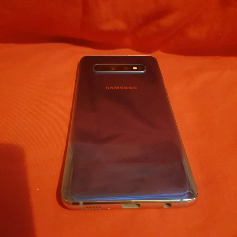 Samsung Galaxy S10