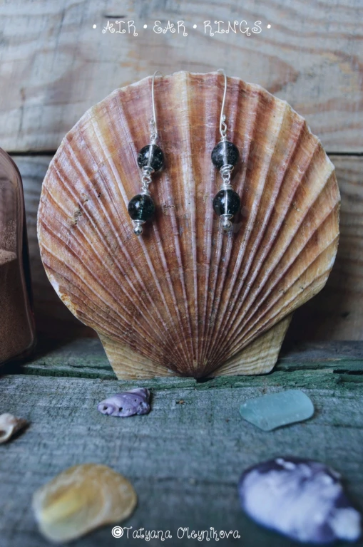 Серьги с натуральным кварцем