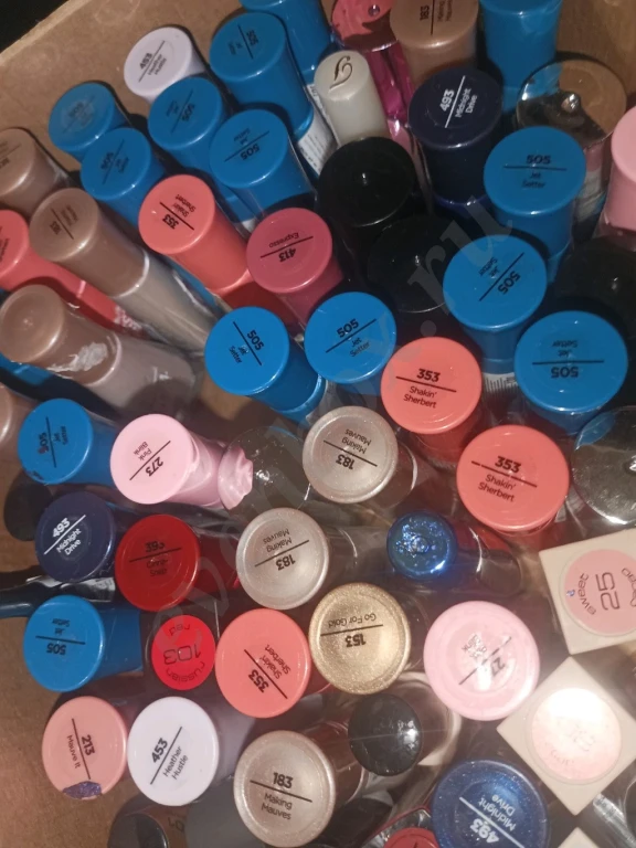 Лак для ногтей