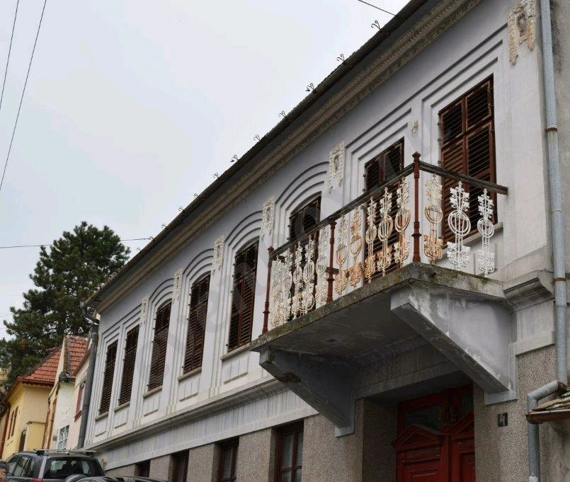 Дом, 420 м², Поселения (ИЖС), 2 сот