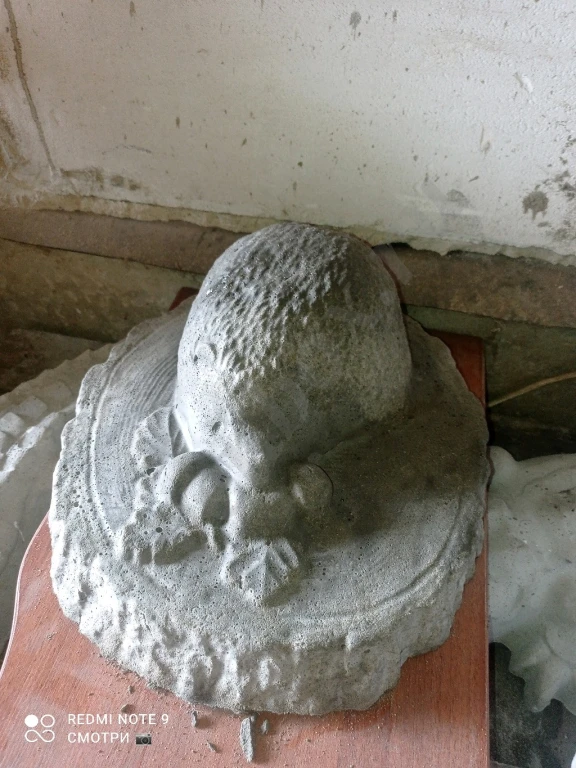 Ёжик из бетона