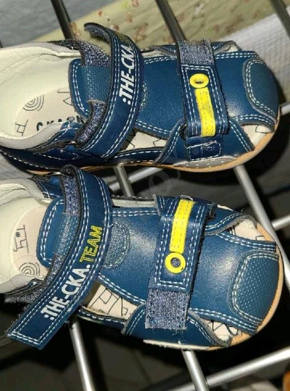 детская обувь бу,стельки