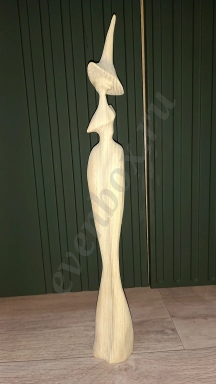 Фигурка для украшения