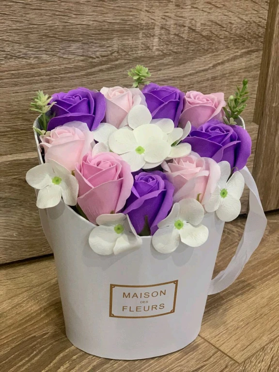 Букет из 31, 51, 101 мыльной розы