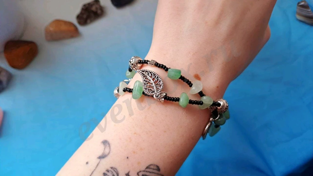 браслет из нефрита