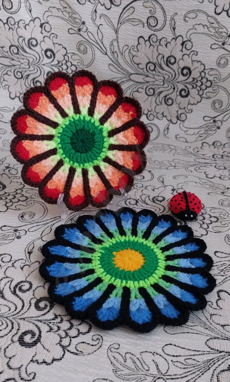 Прихватки радужные (ручная работа)