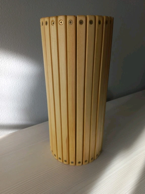 Деревянная подушка-валик Кацудзо-Ниши