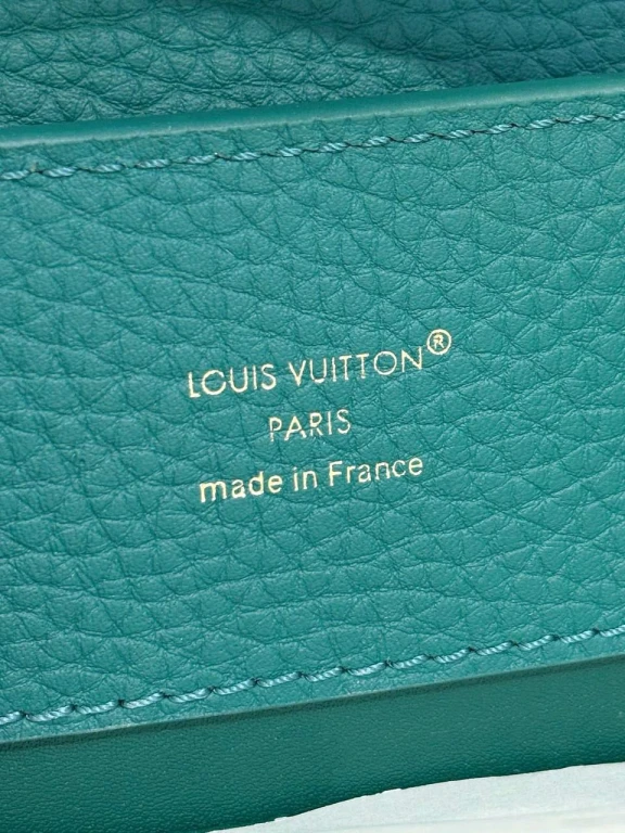 Сумка Louis vuitton оригинал.
