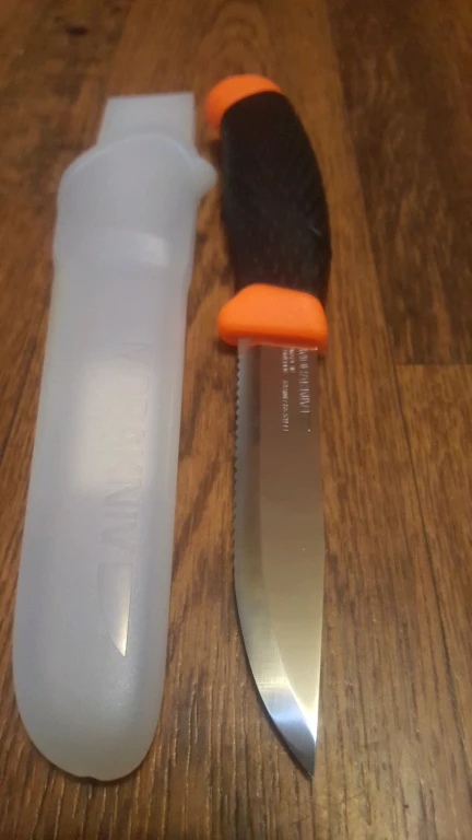 Нож Morakniv Швеция
