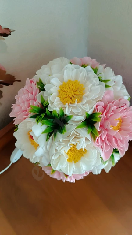 Cветильник из изолона