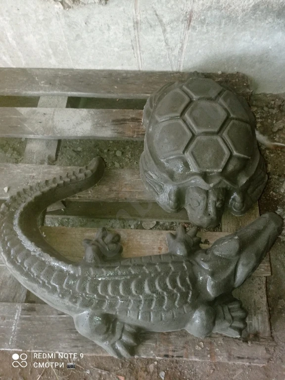 Черепаха из бетона