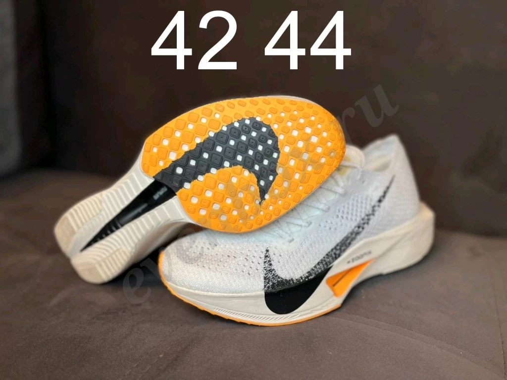 беговые кроссовки Nike