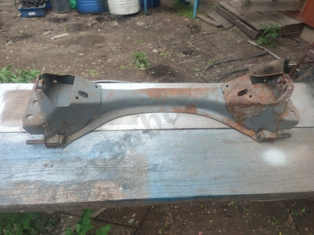 Балка двигателя