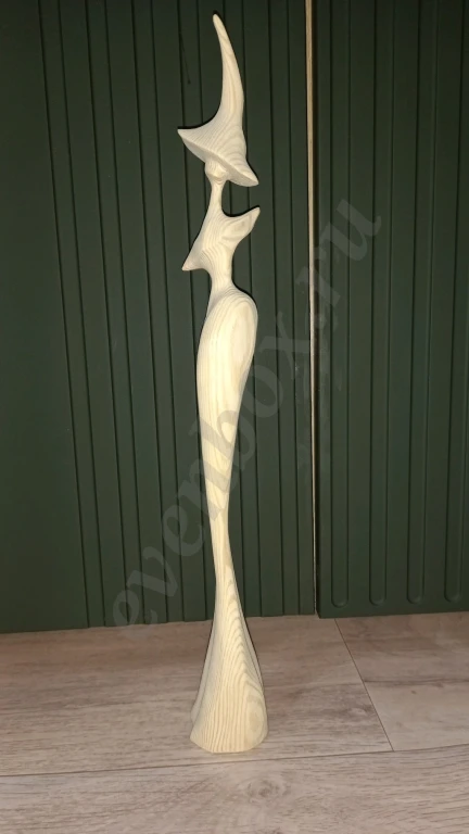 Фигурка для украшения