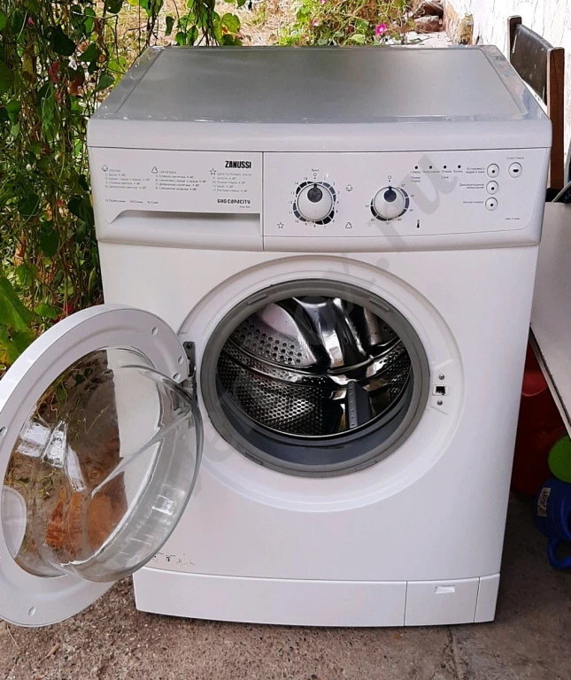 Стиральная машина Zanussi