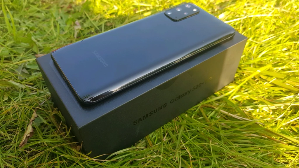 Samsung Galaxy S20+ 5G (Snapdragon 865), 12/128 ГБ