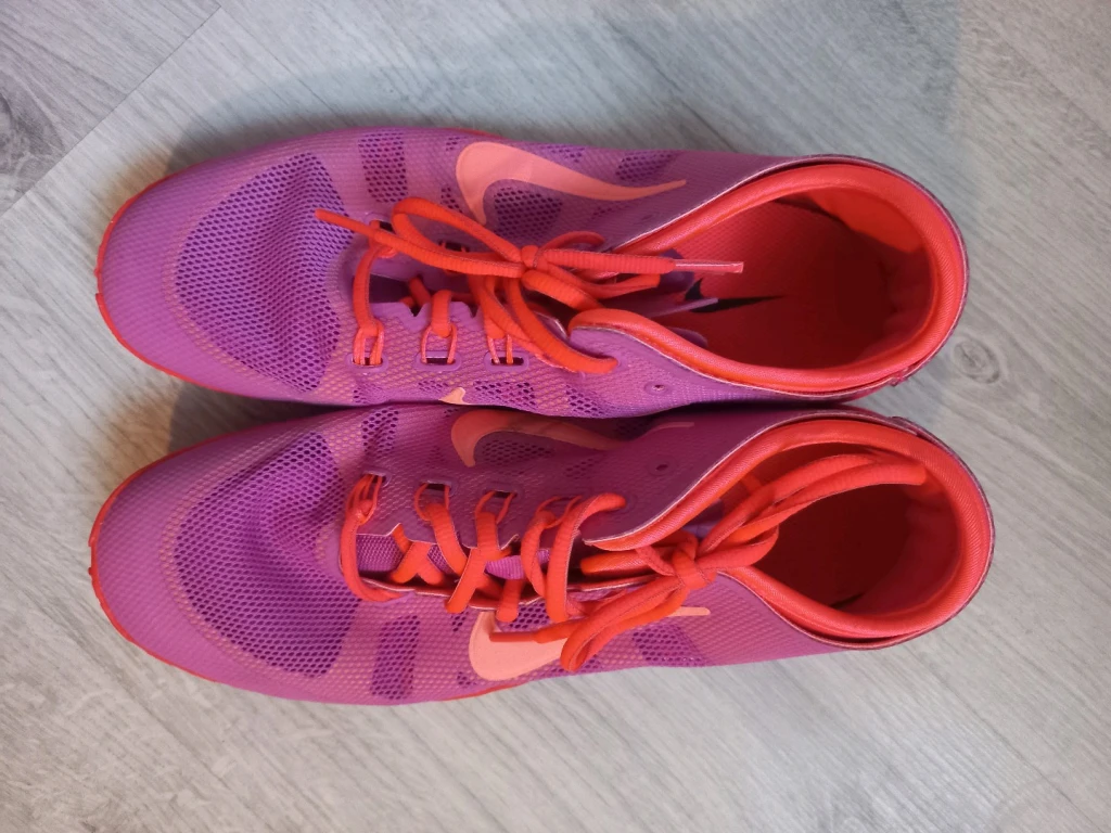 Женские кроссовки найк оригинал