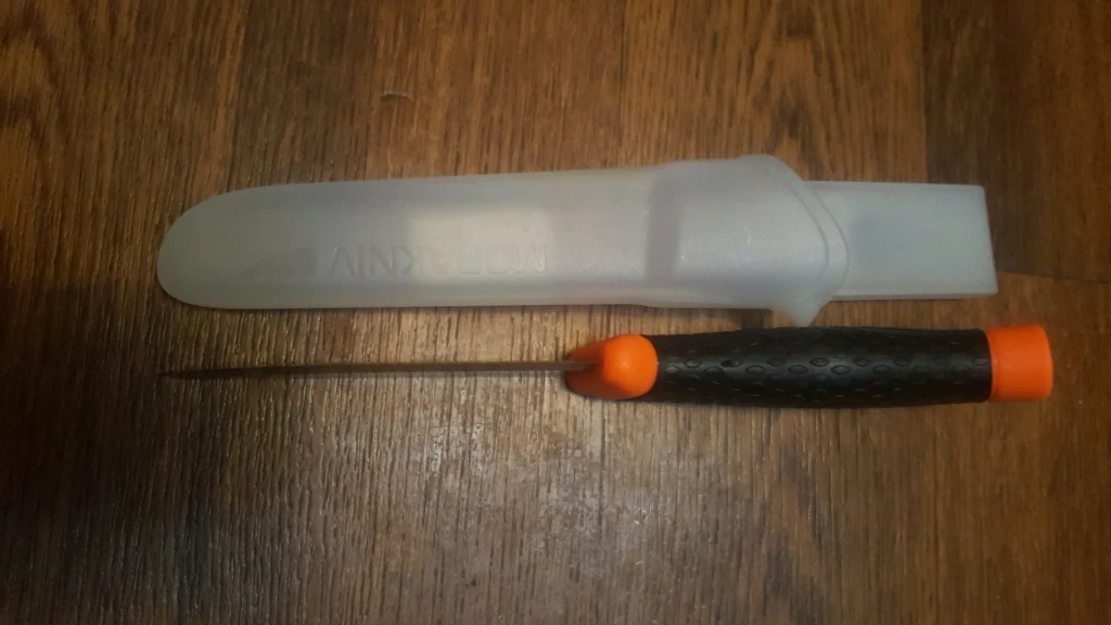 Нож Morakniv Швеция