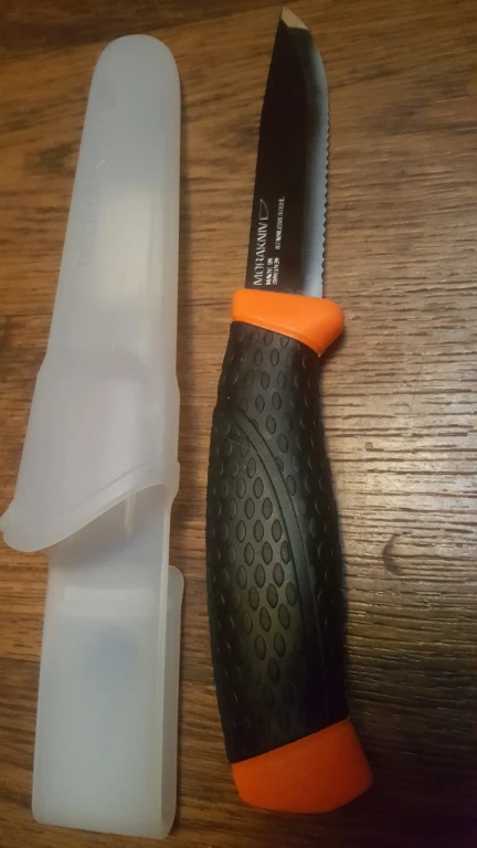 Нож Morakniv Швеция