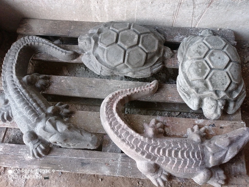 Черепаха из бетона