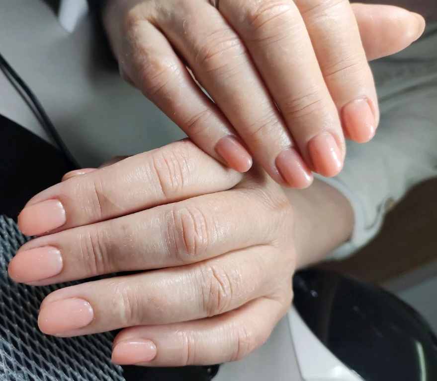 Маникюр,укрепление