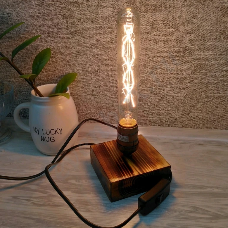 тёплый светильник лофт