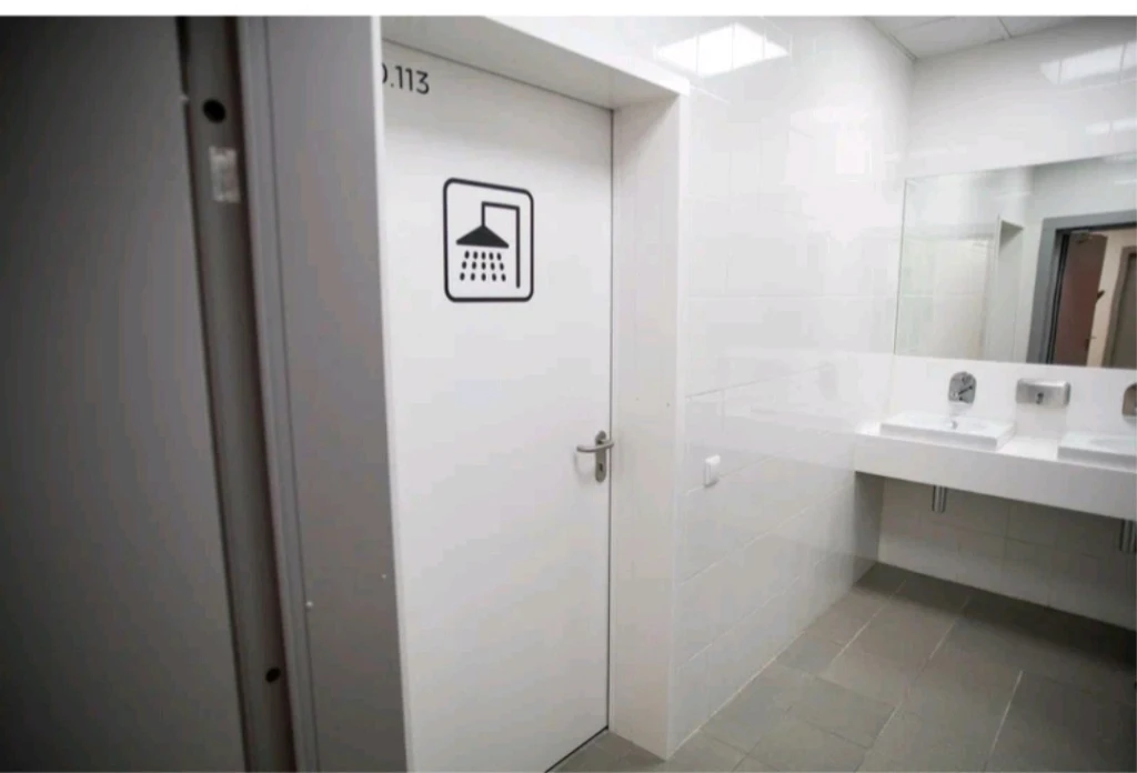 Тренер настольного тенниса