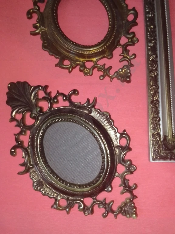 Набор рам для картин ,винтажный