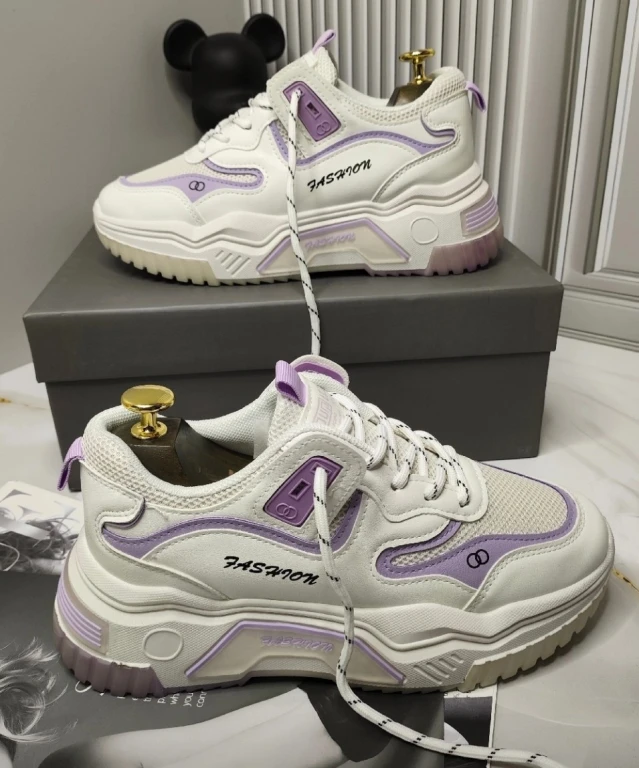 Кросовки на лето