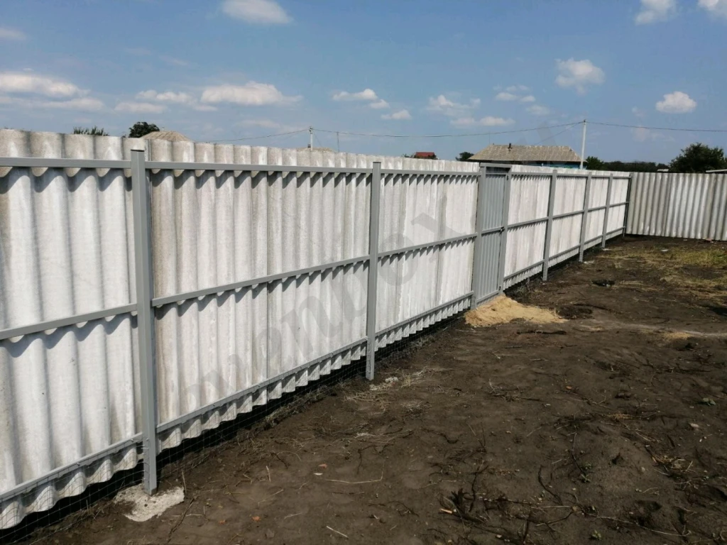 монтаж заборов металлопрофиль