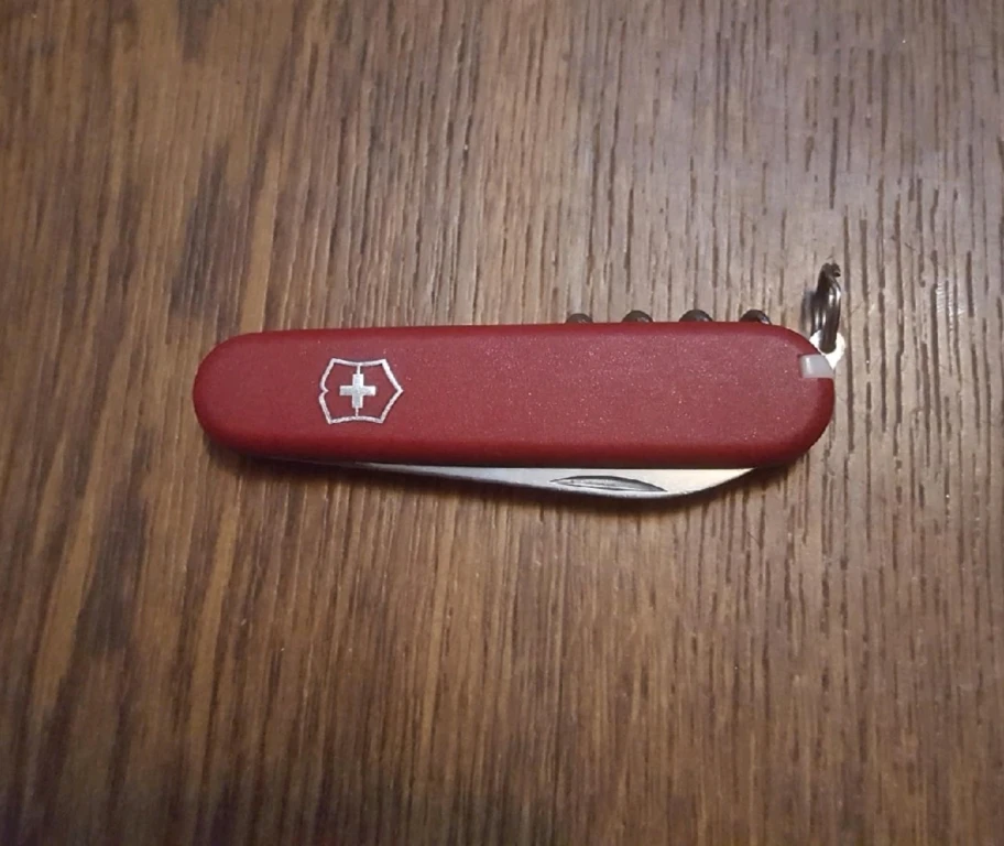 Нож Victorinox Waiter 84мм 9 функций