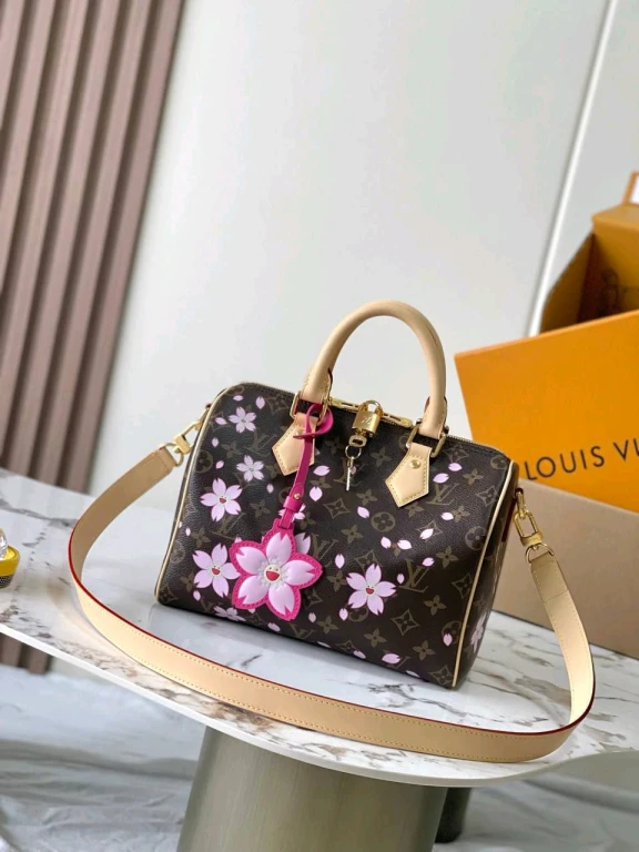 Сумка Louis vuitton