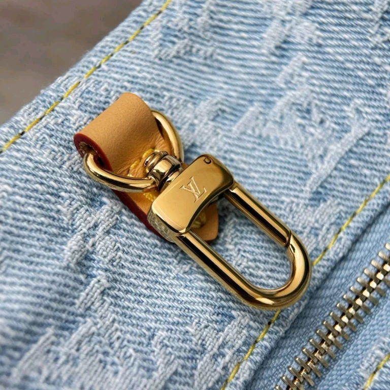 Сумка Louis vuitton